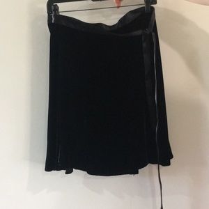 Velvet skirt